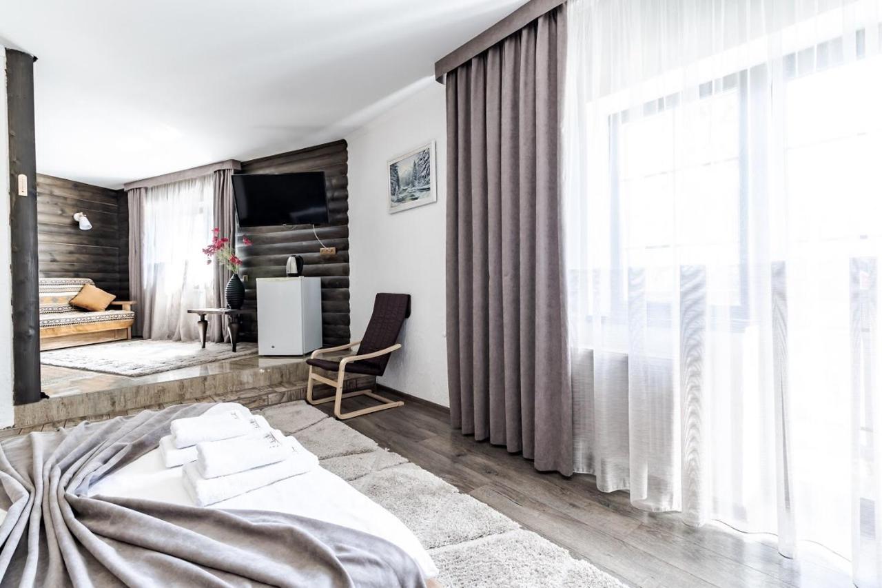Маєток "Zymon & Ski" Bukovel Exterior photo